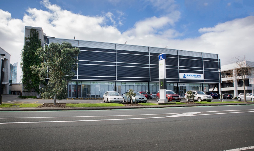 Auckland Eye celebrates the one year anniversary of their North Shore clinic.